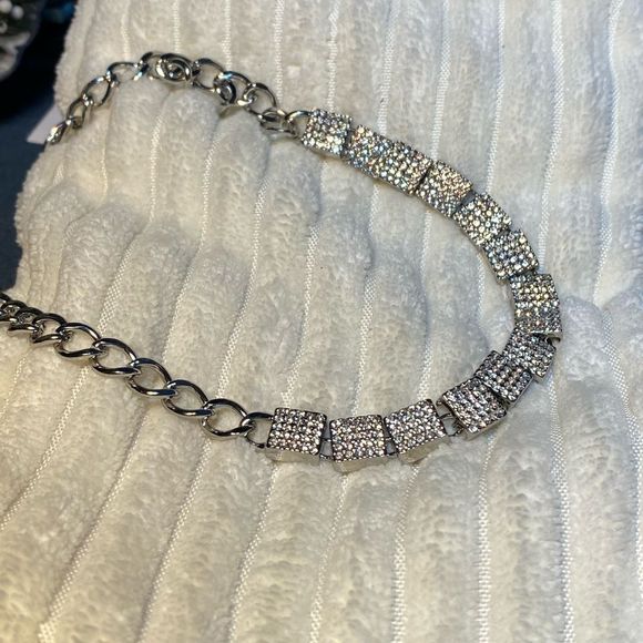 NWT 💎 DESIGNER INSPIRED SPRITZ STATEMENT NECKLACE STUNNING SILVER CZs - Picture 9 of 14